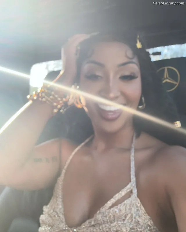Shenseea photo 2 of 322
