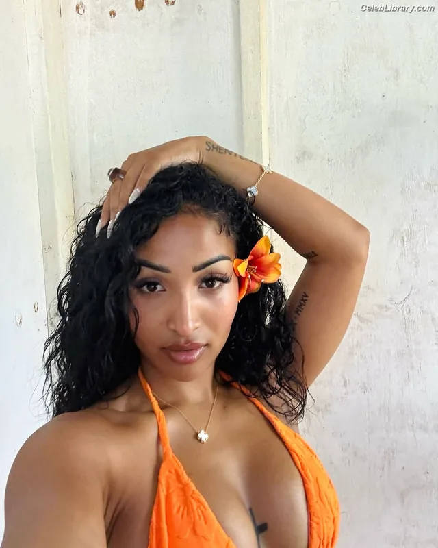 Shenseea photo 23 of 322