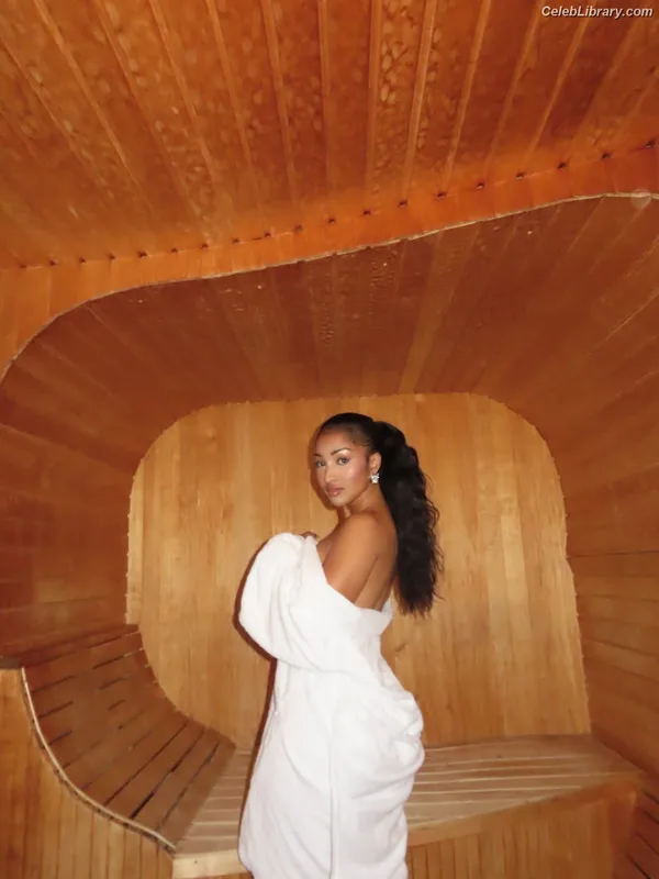 Shenseea photo 10 of 322