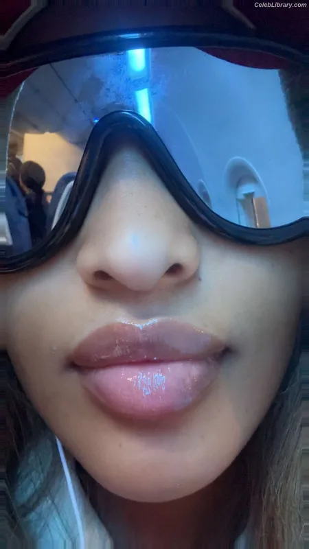 Shenseea photo 22 of 322