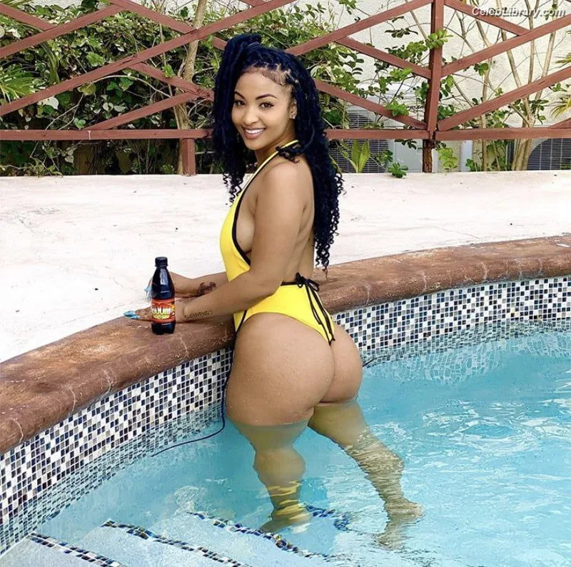 Shenseea photo 11 of 322