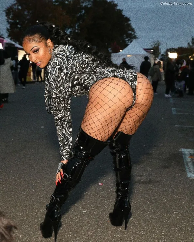 Shenseea photo 3 of 322