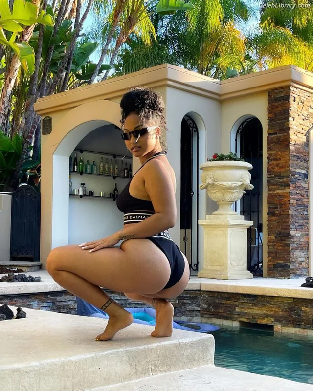 Shenseea photo 12 of 322