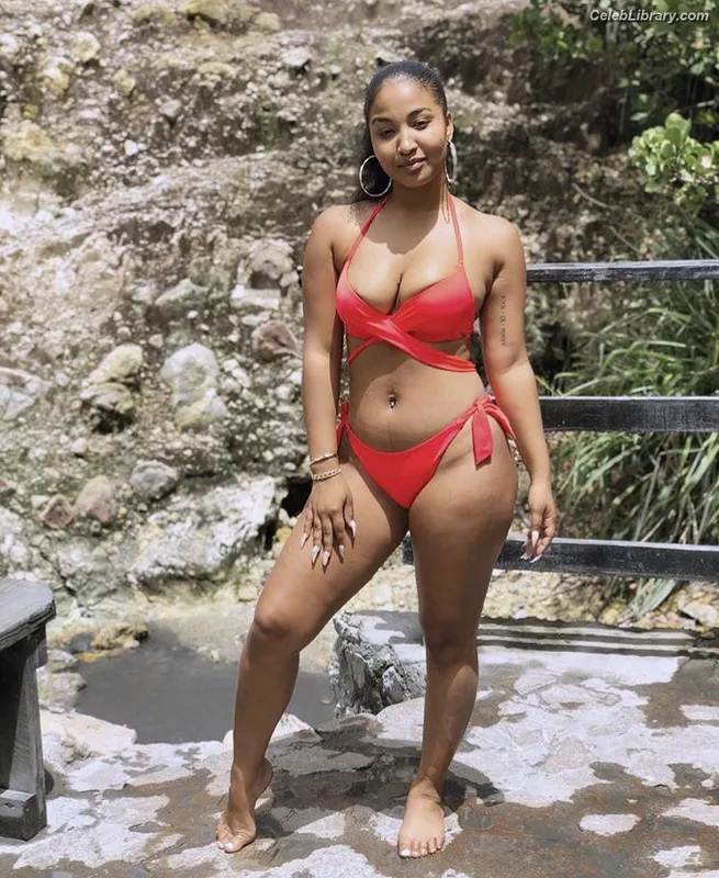 Shenseea photo 5 of 322
