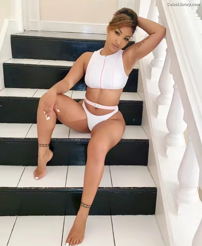 Shenseea photo 2 of 322