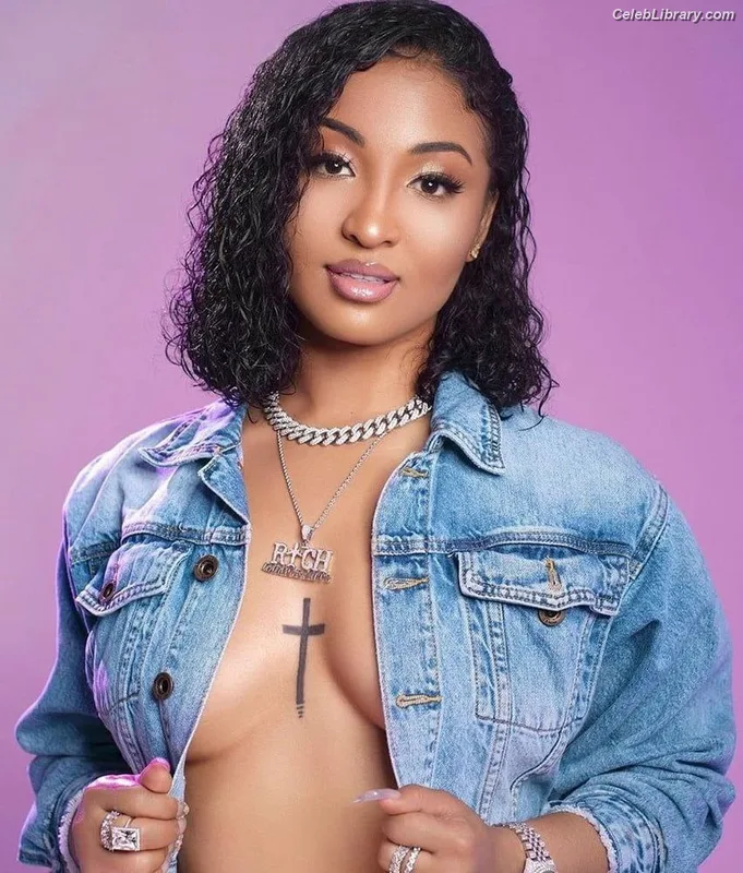 Shenseea photo 10 of 322