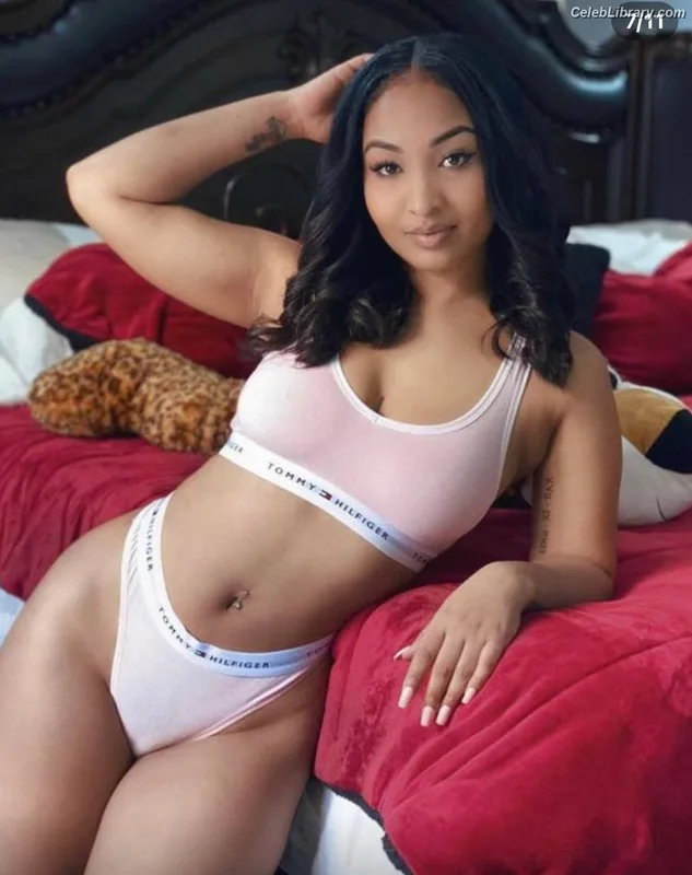 Shenseea photo 16 of 322