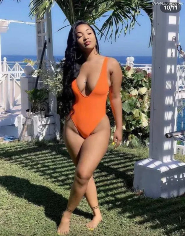 Shenseea photo 20 of 322