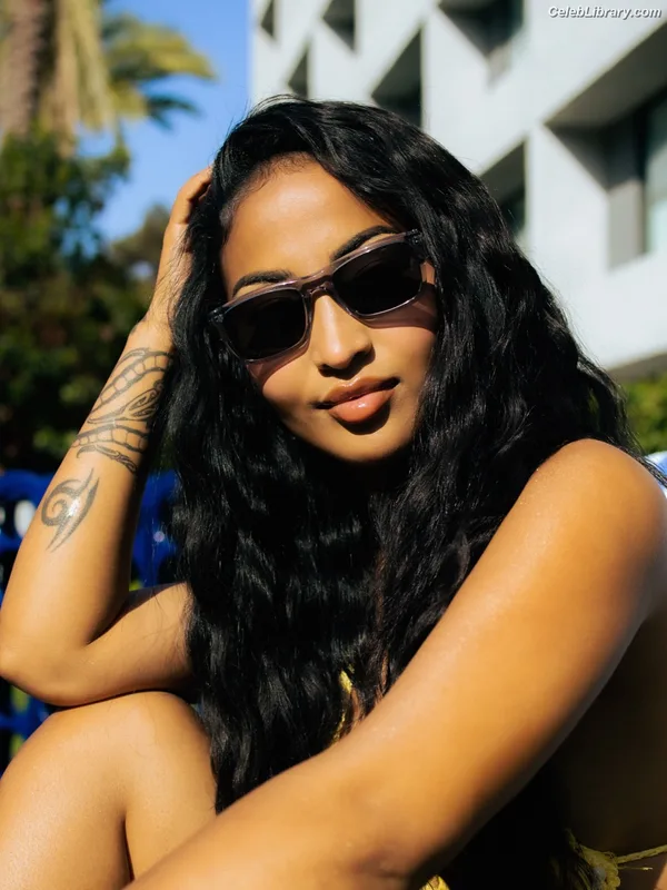 Shenseea photo 4 of 322