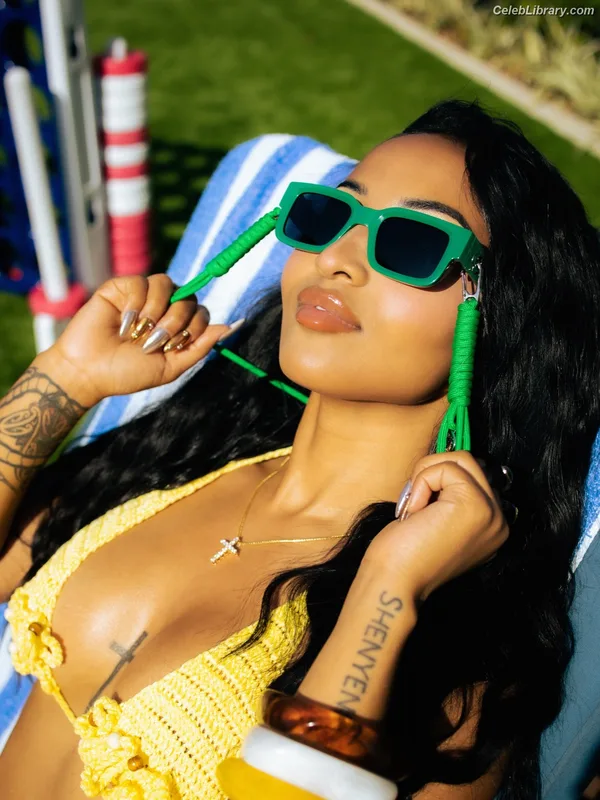 Shenseea photo 7 of 322
