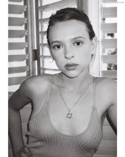 Shira Haas