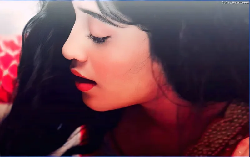 Shivangi Joshi photo 13 of 52