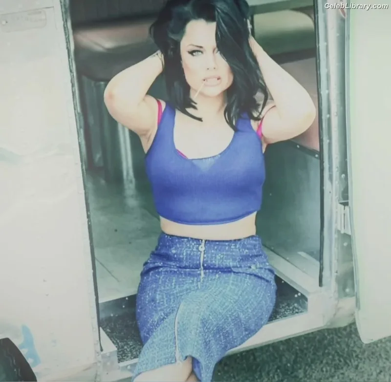 Shona Mcgarty photo 1 of 323