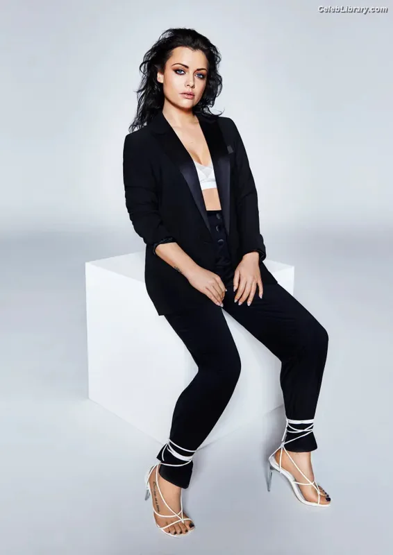 Shona Mcgarty photo 12 of 323