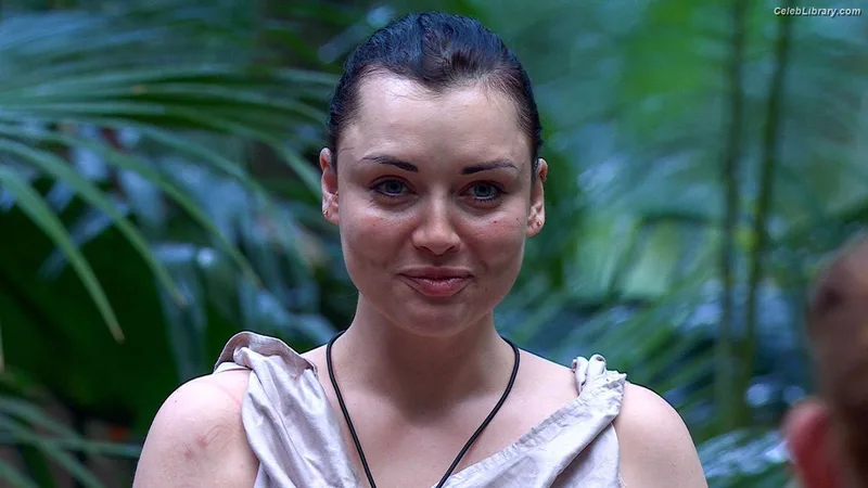 Shona Mcgarty photo 14 of 323