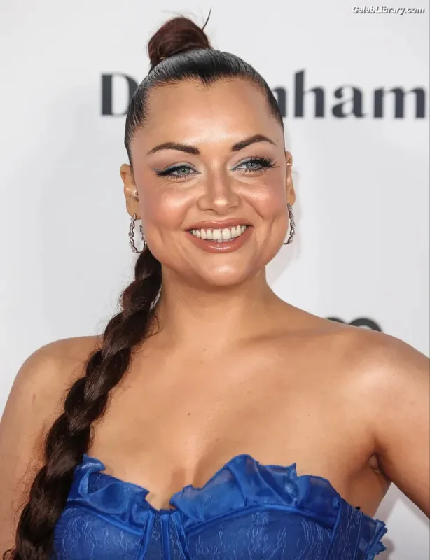 Shona Mcgarty photo 3 of 323