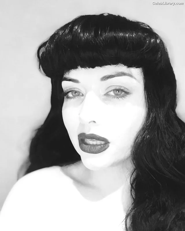 Shona Mcgarty photo 12 of 323