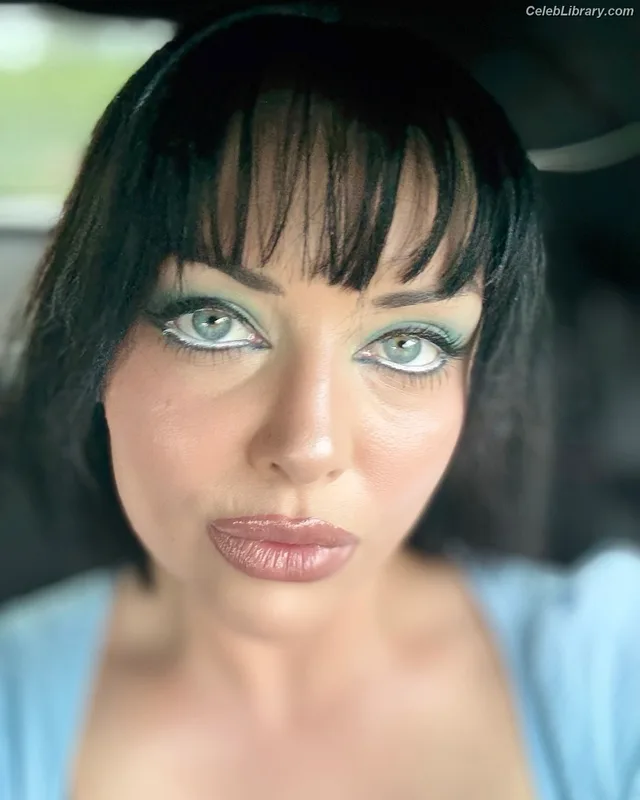Shona Mcgarty photo 7 of 323