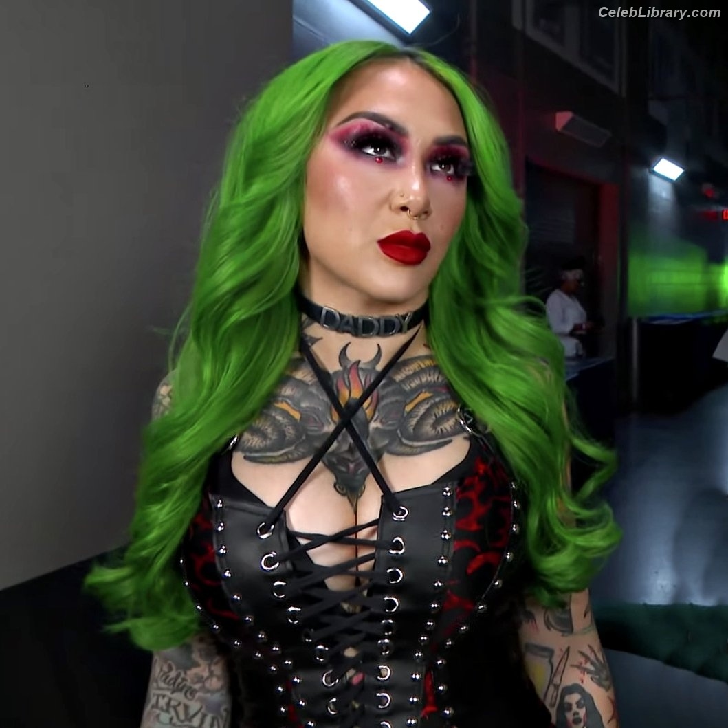Shotzi Blackheart photo 2 of 703