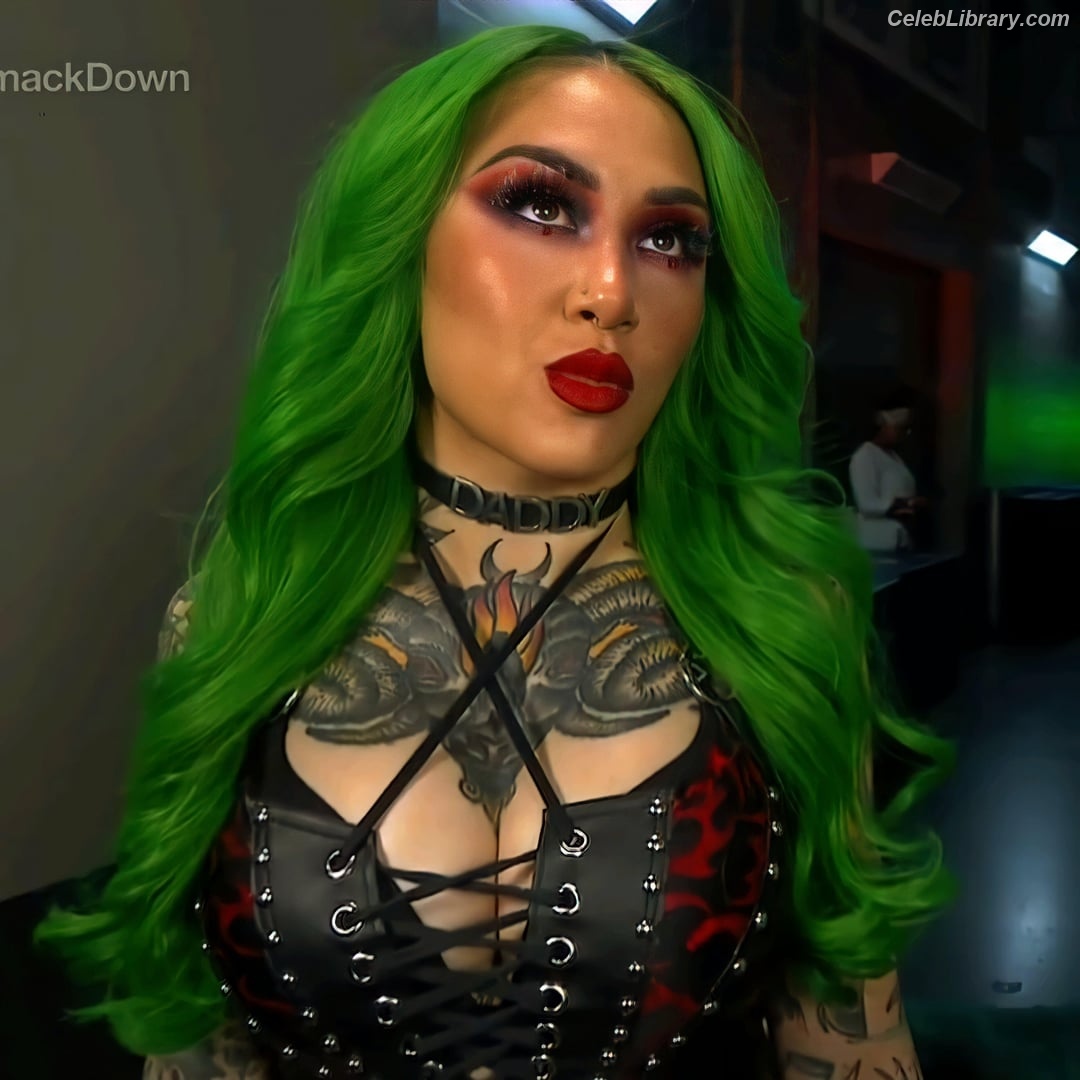 Shotzi Blackheart photo 4 of 703