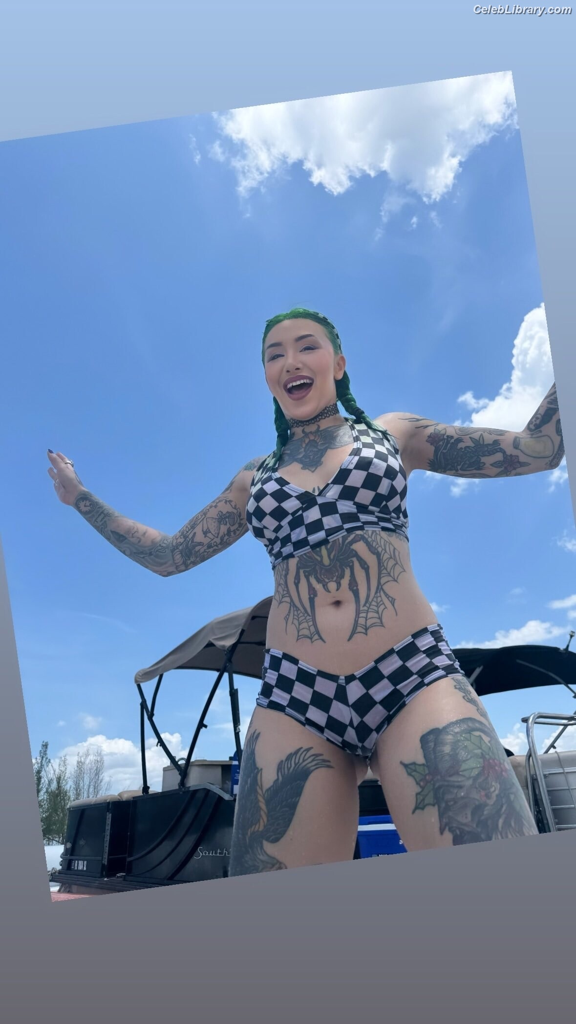 Shotzi Blackheart photo 6 of 703