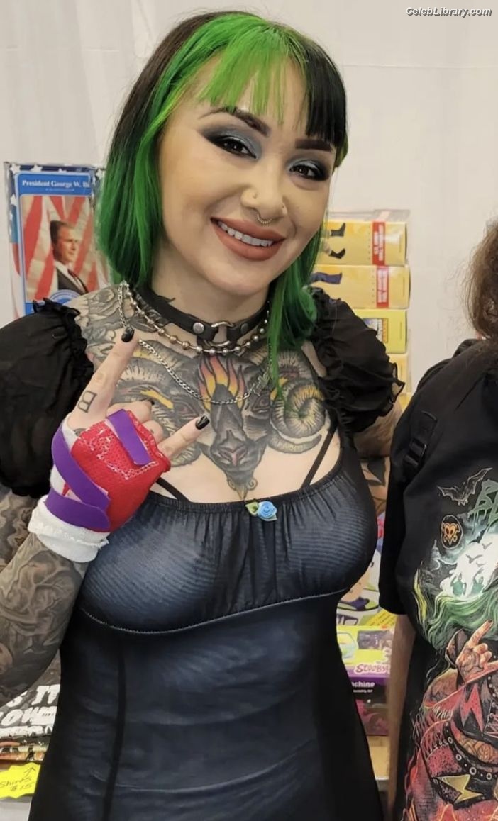 Shotzi Blackheart photo 21 of 703