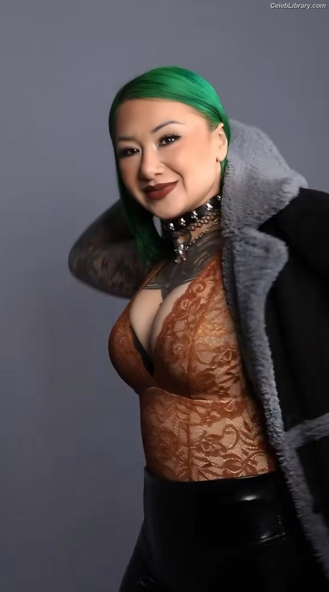 Shotzi Blackheart photo 3 of 703