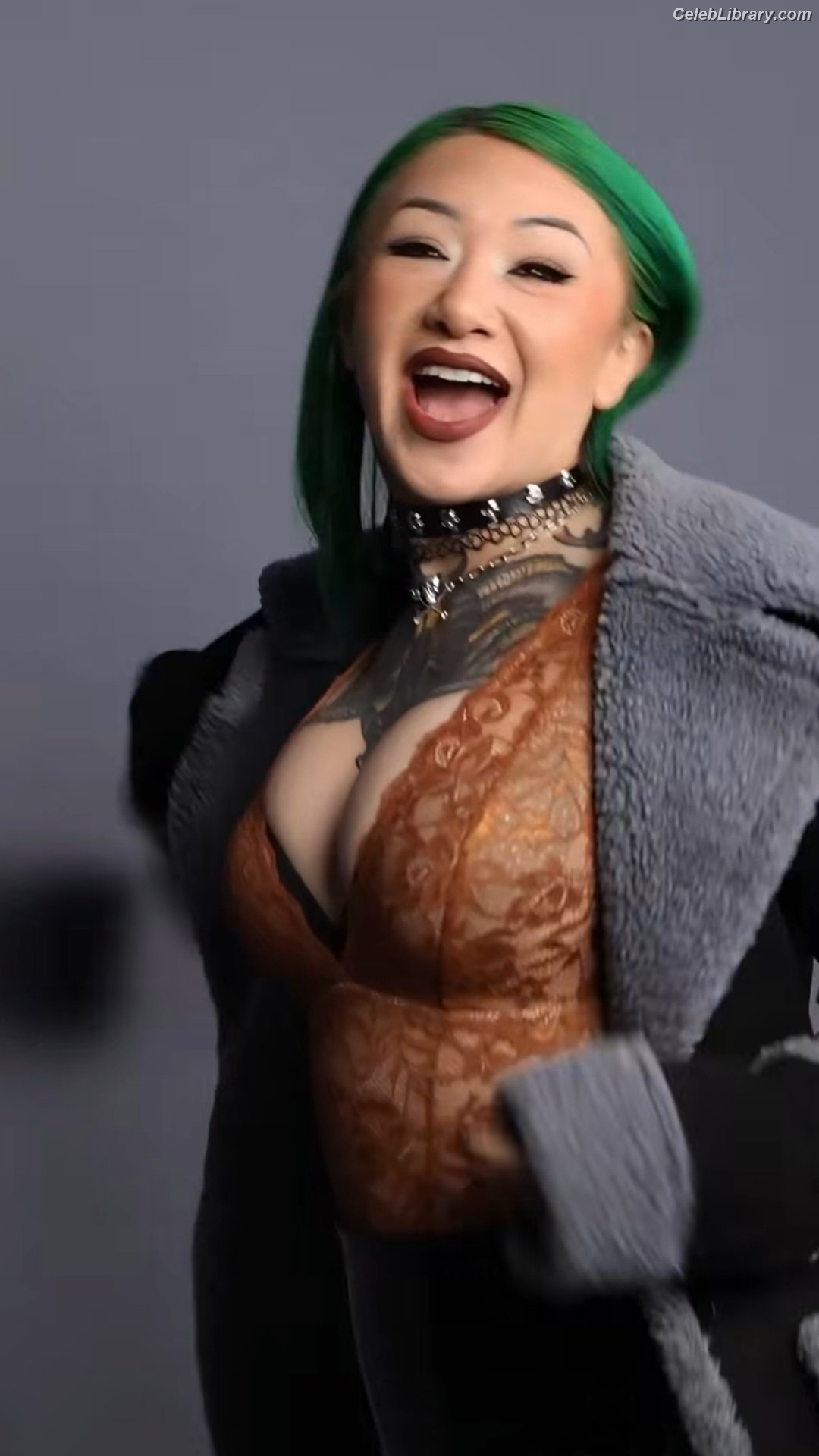 Shotzi Blackheart photo 4 of 703