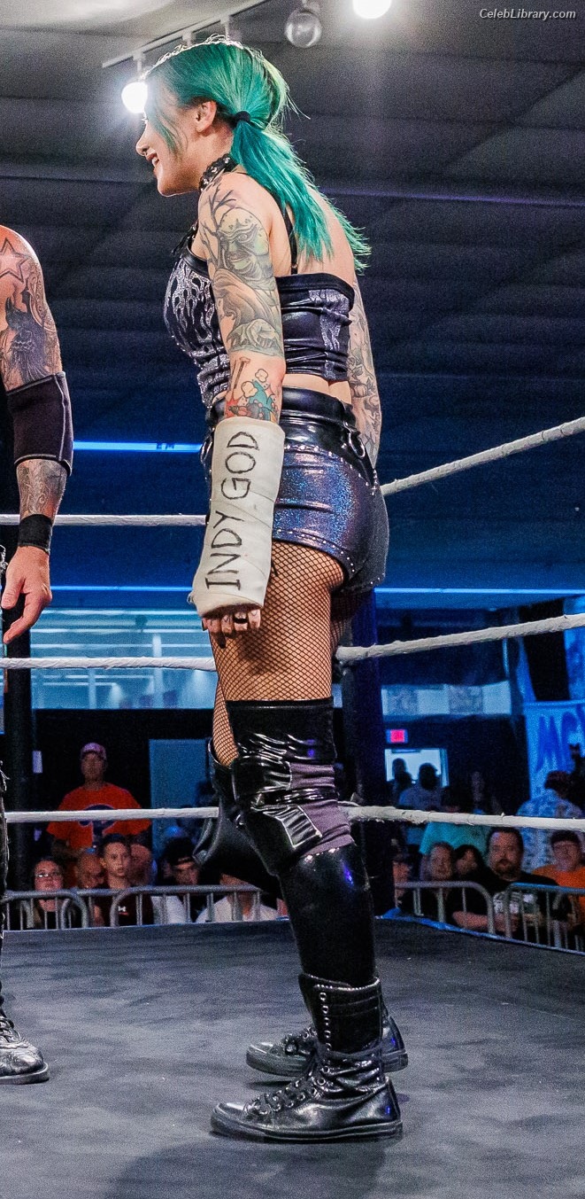 Shotzi Blackheart photo 4 of 703