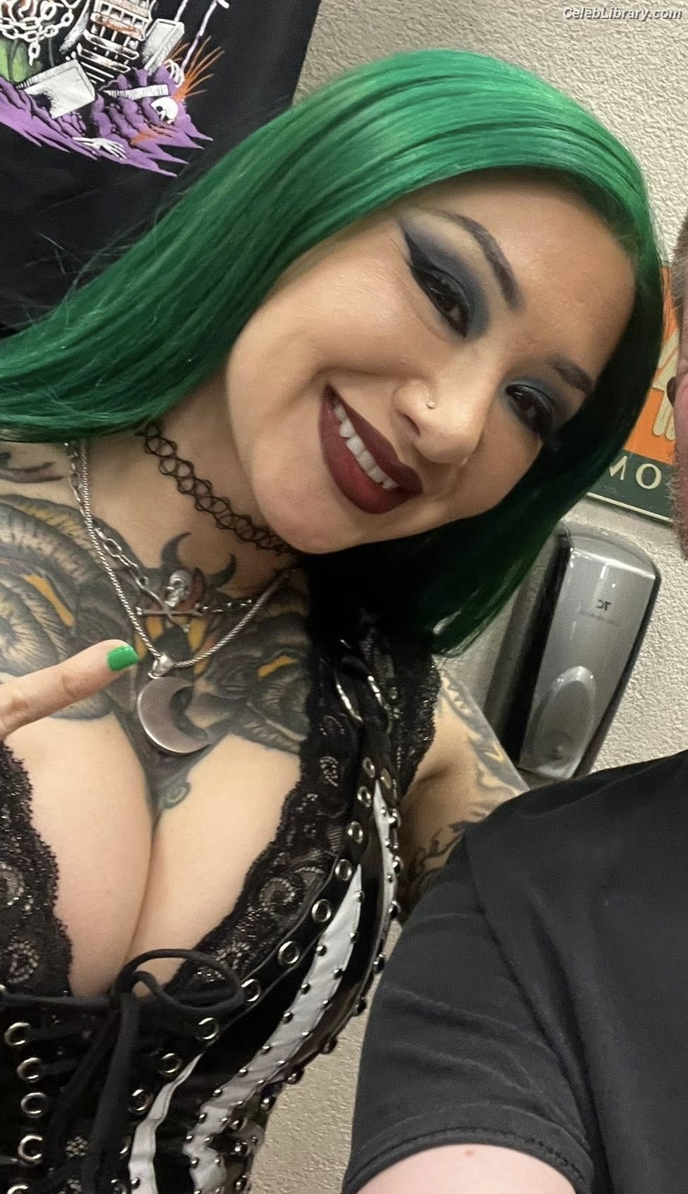 Shotzi Blackheart photo 13 of 703