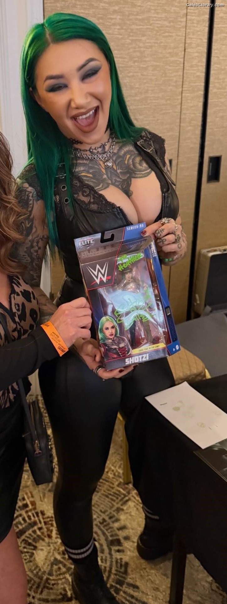 Shotzi Blackheart photo 22 of 703