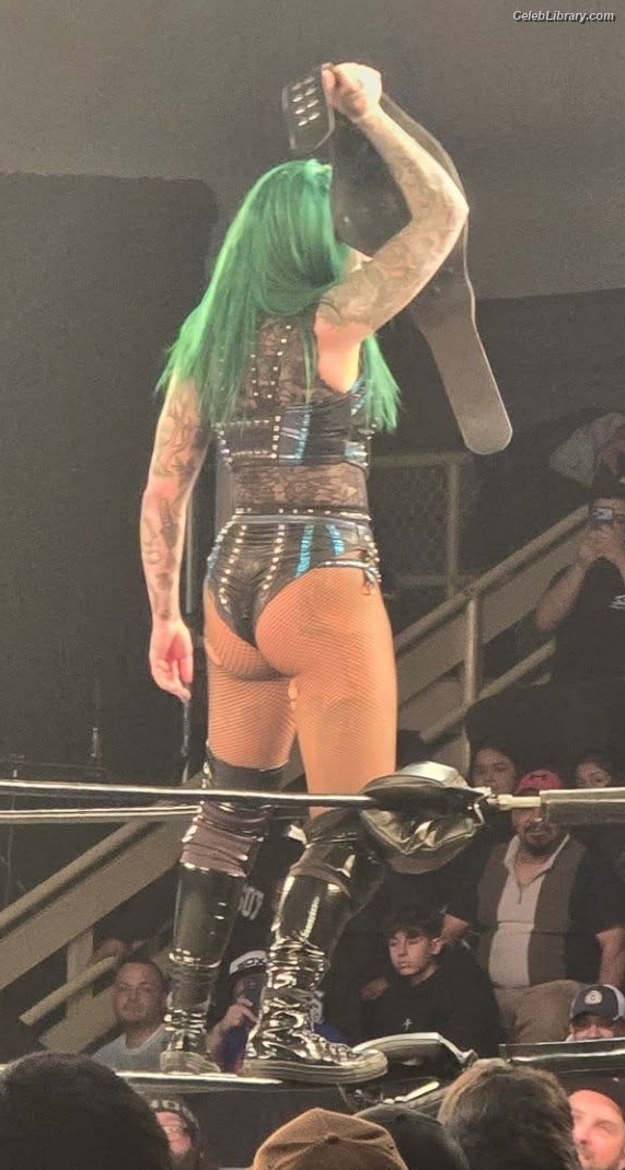 Shotzi Blackheart photo 1 of 703