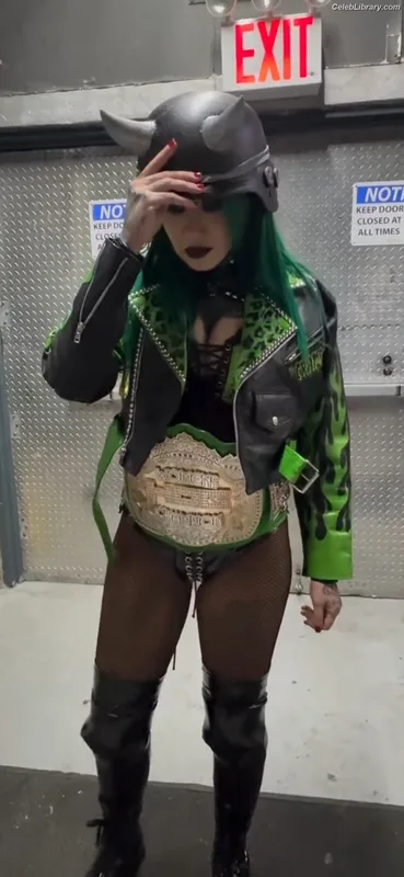 Shotzi Blackheart photo 12 of 703