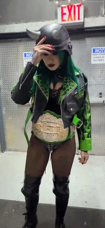 Shotzi Blackheart photo 15 of 703
