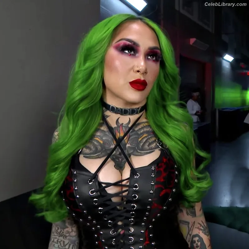 Shotzi Blackheart photo 2 of 703