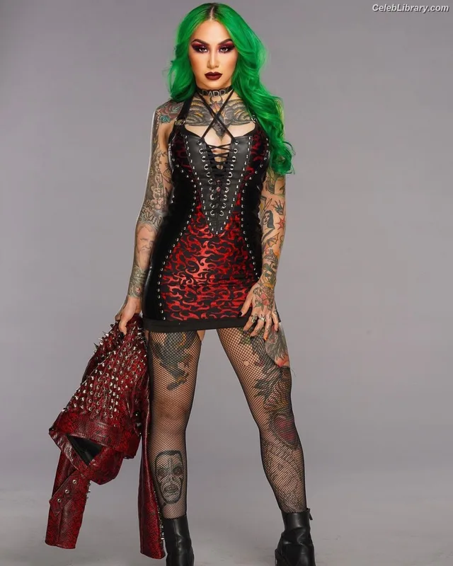 Shotzi Blackheart photo 6 of 703