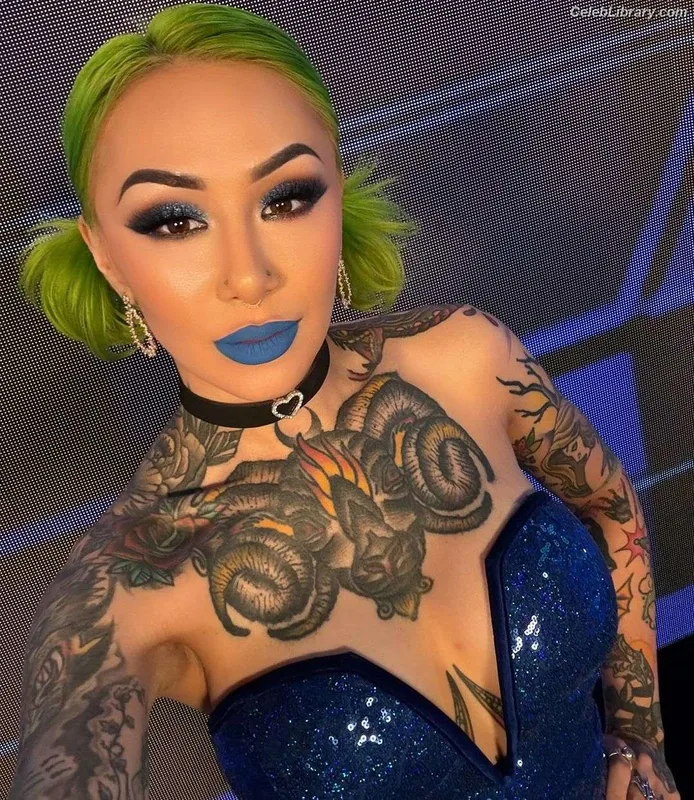 Shotzi Blackheart photo 8 of 703