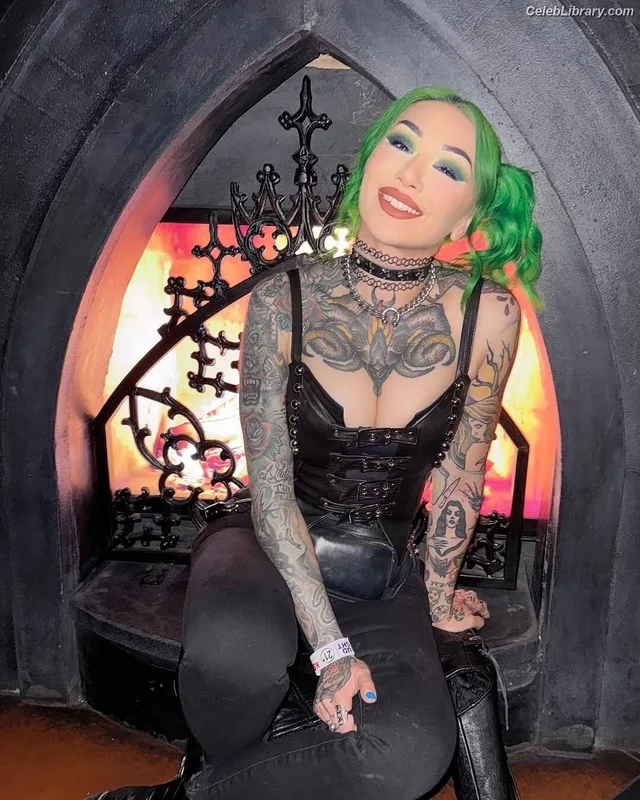 Shotzi Blackheart photo 14 of 703
