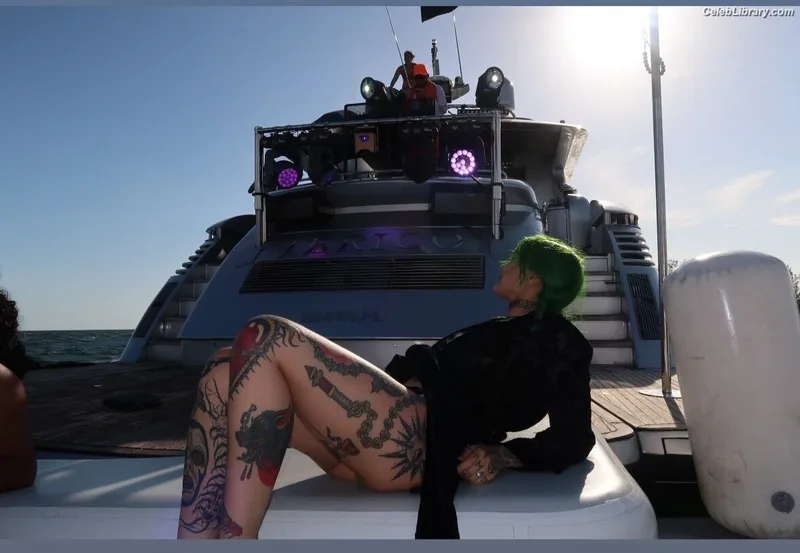 Shotzi Blackheart photo 8 of 703