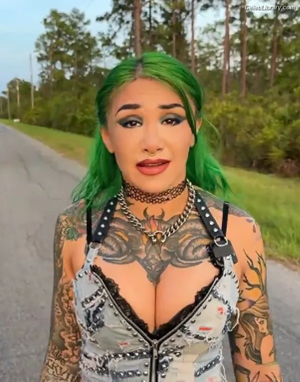 Shotzi Blackheart photo 19 of 703