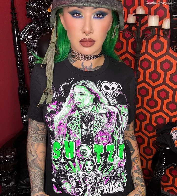 Shotzi Blackheart photo 23 of 703