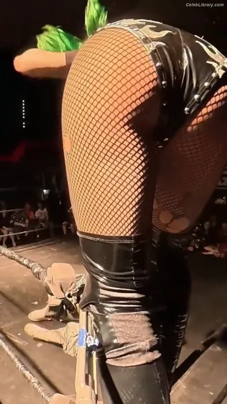 Shotzi Blackheart photo 15 of 703