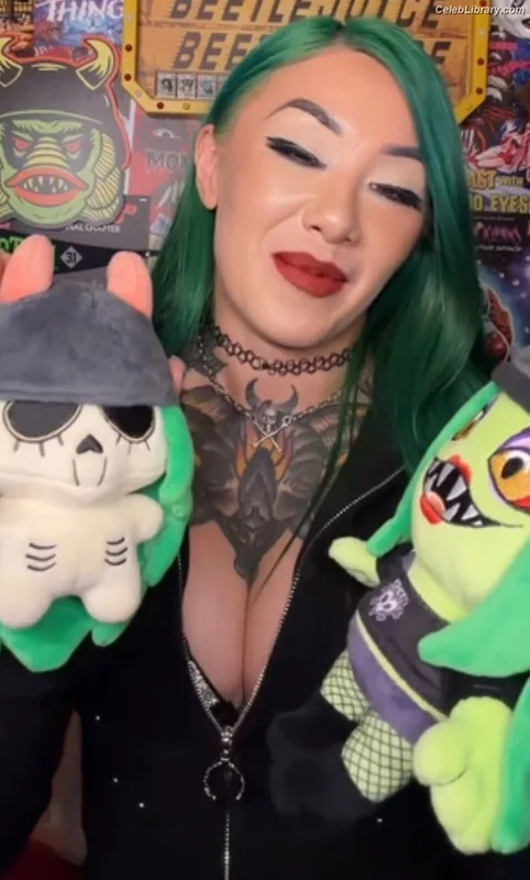 Shotzi Blackheart photo 1 of 703