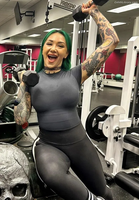 Shotzi Blackheart photo 23 of 703