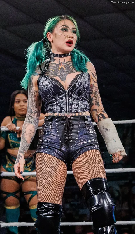 Shotzi Blackheart photo 2 of 703