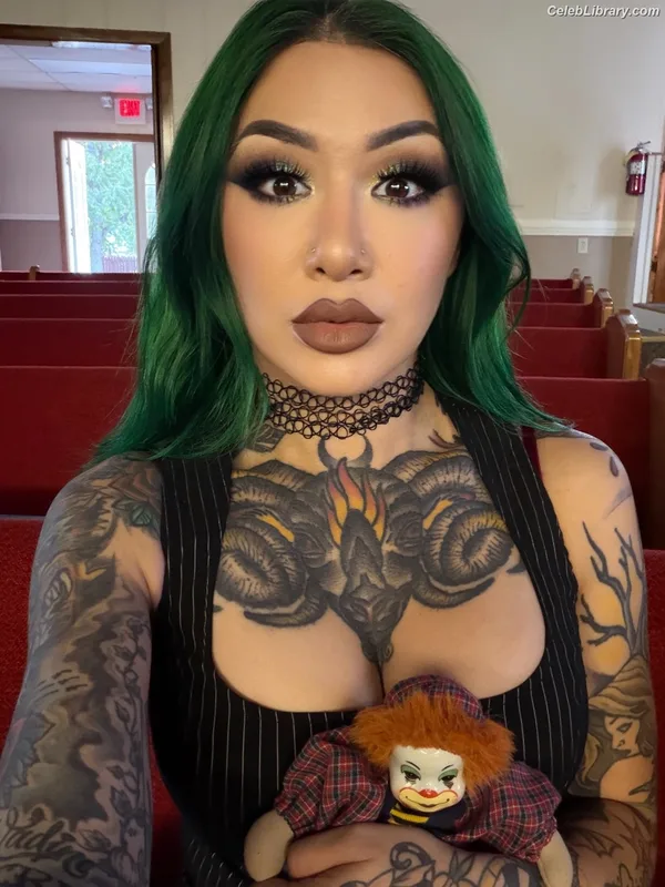 Shotzi Blackheart photo 2 of 703