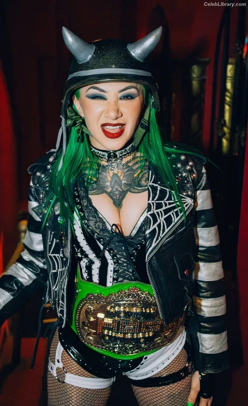 Shotzi Blackheart photo 12 of 703