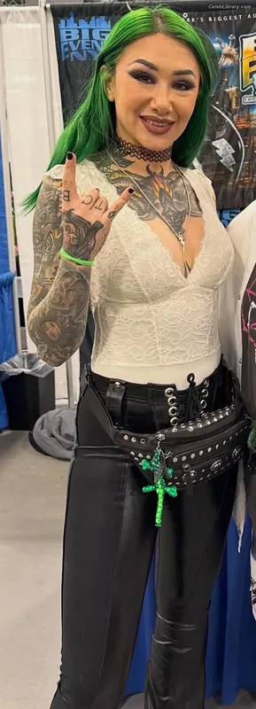 Shotzi Blackheart photo 9 of 703