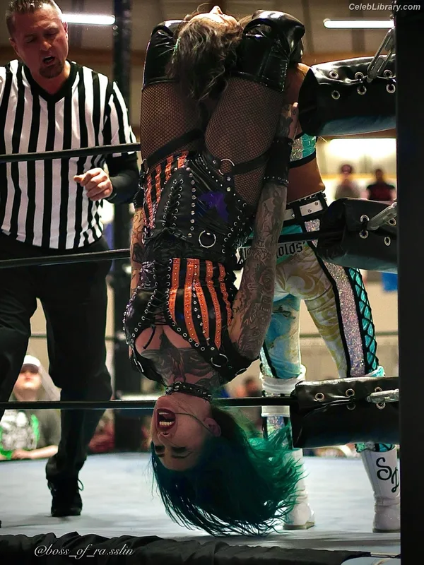 Shotzi Blackheart photo 20 of 703