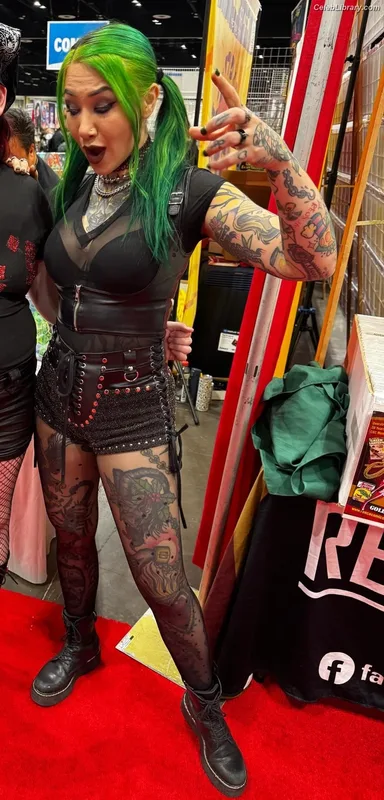 Shotzi Blackheart photo 7 of 703